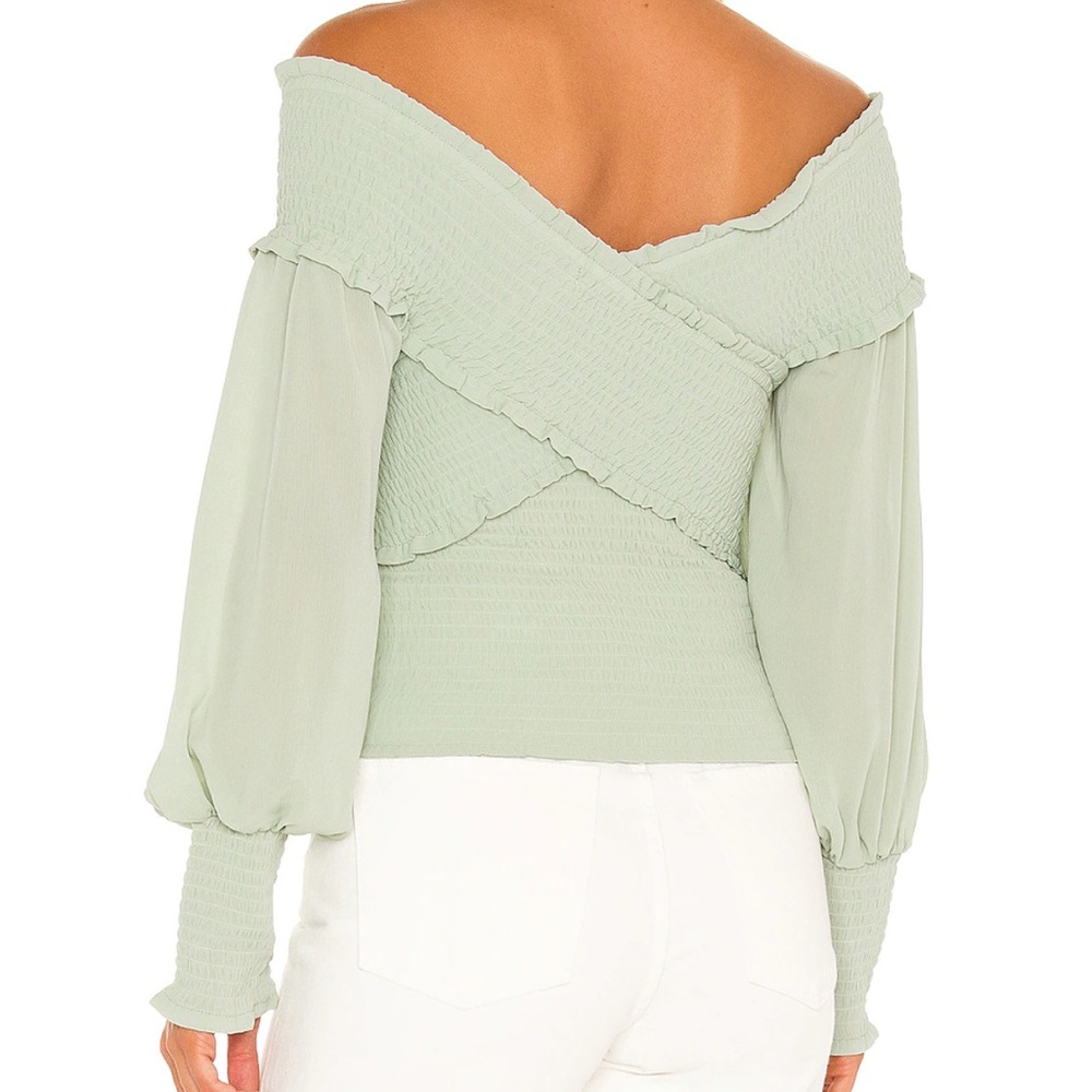 NEW Steve Madden Smock & Free Top in Light Sage - Picture 4 of 5